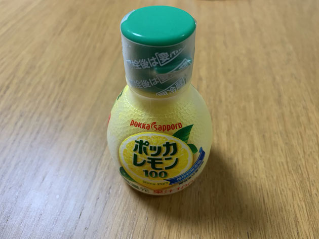 ポッカレモン１００をアロエの蜂蜜漬けに投入！