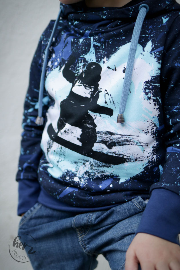 Wintermütze Cosy mit Hoodie dein Nanuk Snowboardstyle