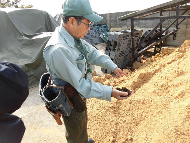 立花先生が考案した土壌改良剤〝元樹くん〟は、全国各地に愛用者がいます。