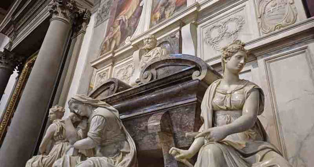 Где похоронен Микеланджело Буонарро́ти