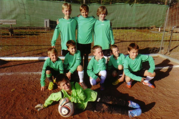 Foto 1: die Fußballmannschaft 2013/2014