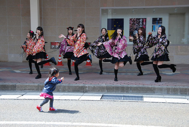 写ッセ 上越市の海・山・大地賞 No.70076　私もアイドル　藤田 寿夫