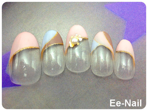 スモーキープッチ柄ネイル