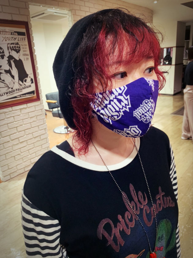 フジワラサヤカ BLOG #63 真っ赤黒髪パーマ_2