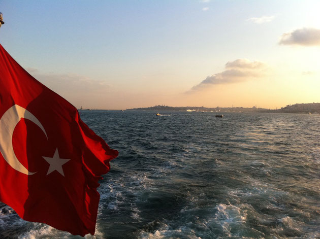 Istanbul-Bosporus - die Meerenge zwischen Europa & Asien