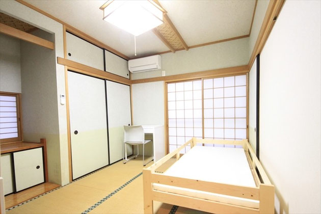 203号室