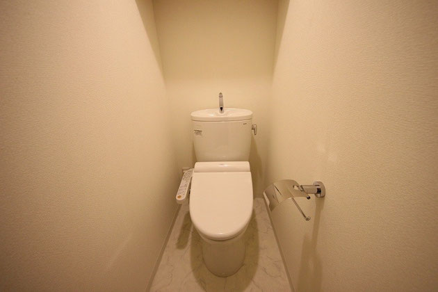 ３階トイレ