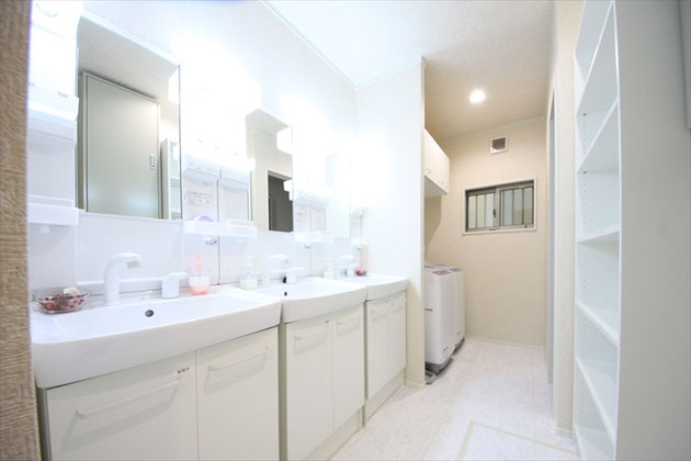 Washing room