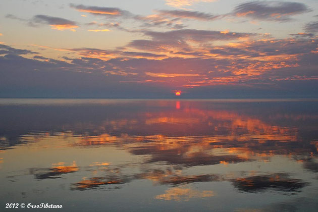 alba invernale sul lago di Comacchio, foto di Orso Tibetano