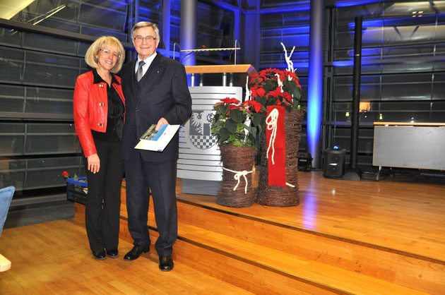 Landrätin Kornelia Wehlan mit dem Vorsitzenden des Deutsch Chinesischen Freundschaftsvereins, Dr. Ulryk Gruschka