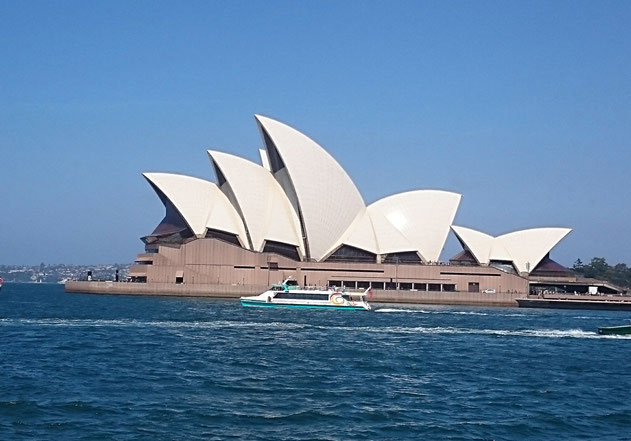 Sydney; Opera House