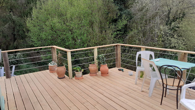 Création d'une terrasse sur pilotis à Labbeville (95)