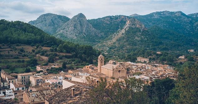 Bunyola, Mallorca, un dels pobles en els que es debia inspirar Villalonga