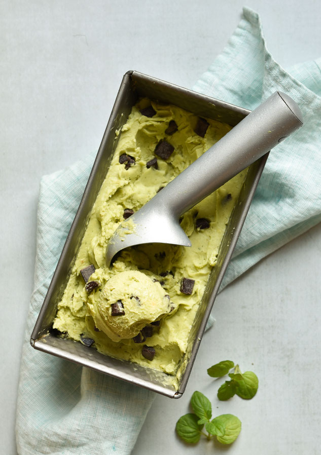 Avocado Nice Cream Minz mit Schoko
