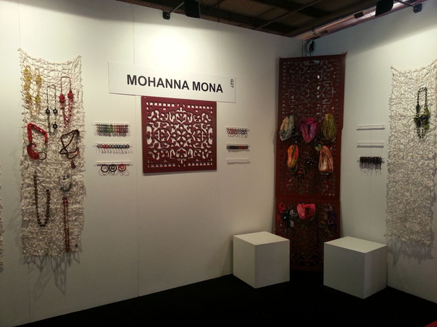 Stand di Mona Mohanna