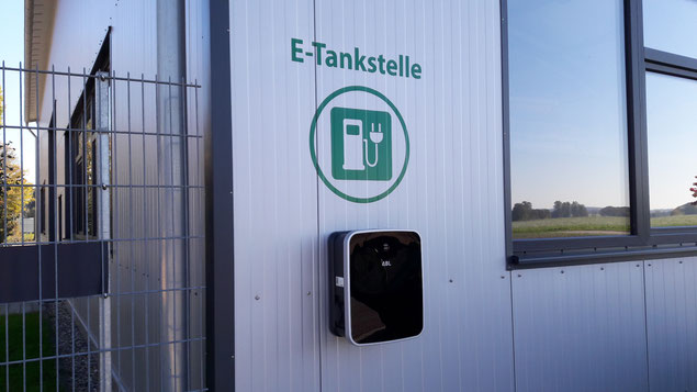 Elektrotankstelle, Elektroladestation, Elektroauto, E-Tankstelle, Aresing, Schrobenhausen