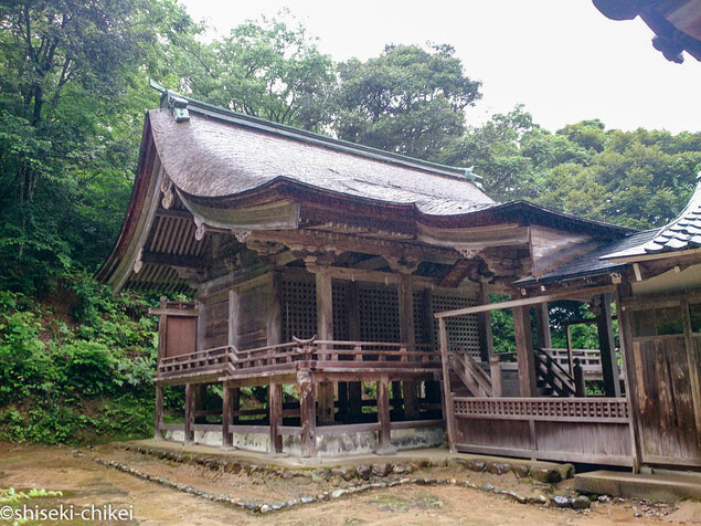 気多神社本殿。三間社流造。国の重要文化財。