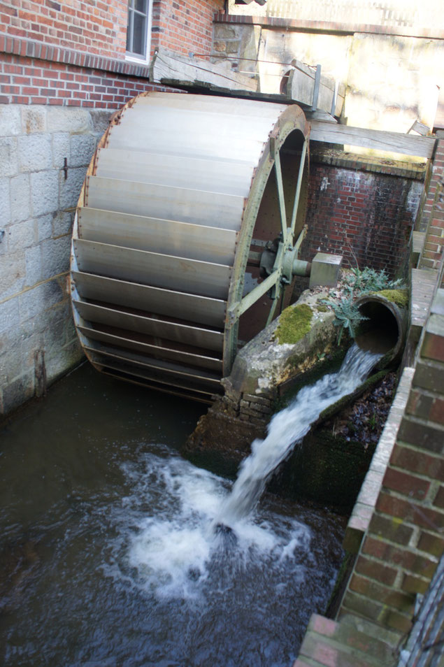 Wasserrad der Wassermühle Lonnerbecke