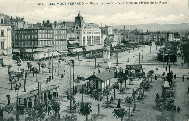 Vue ancienne sur la Place de Jaude depuis l'Hôtel de la Poste (source: collection Claude_villetaneuse)