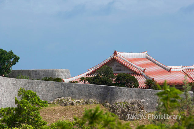 首里城　書院・鎖之間 赤瓦屋根