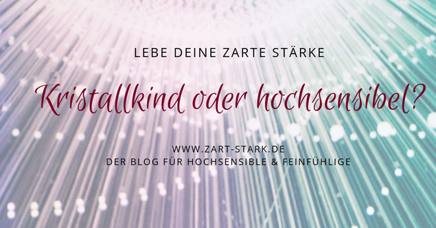 Foto von Leuchtstäben oder Kristallen