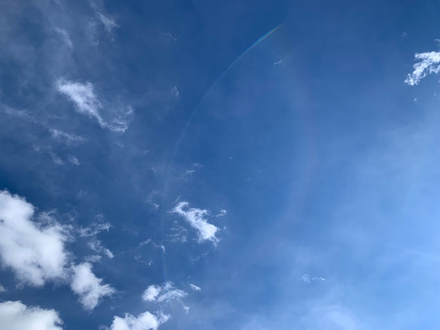 令和3年大晦日　晴れやかな空