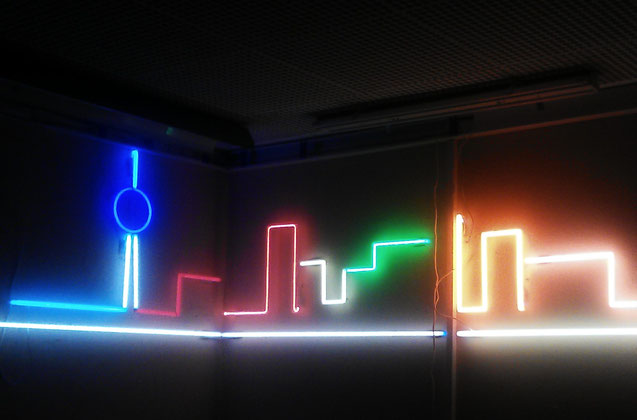 Skyline Neon // Neonjoecks Berlin