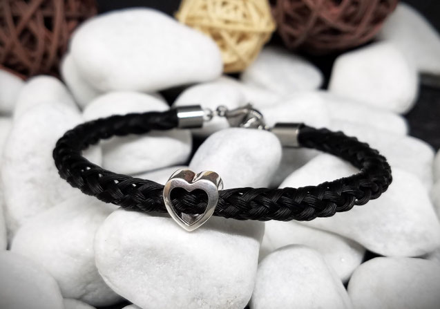 Exklusives Pferdehaar-Armband mit echt Silber Herz Perle