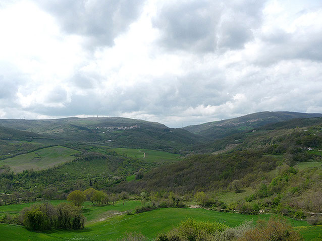 La Valle del Celone nei pressi di Castelluccio Valmaggiore (Foggia)