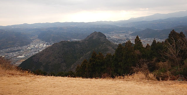 葛城山頂から城山