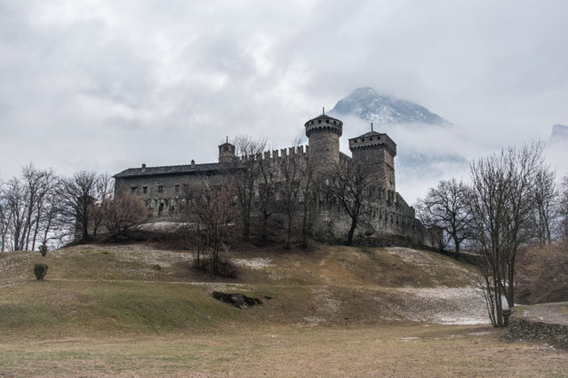 Le torri del Castello di Fenis