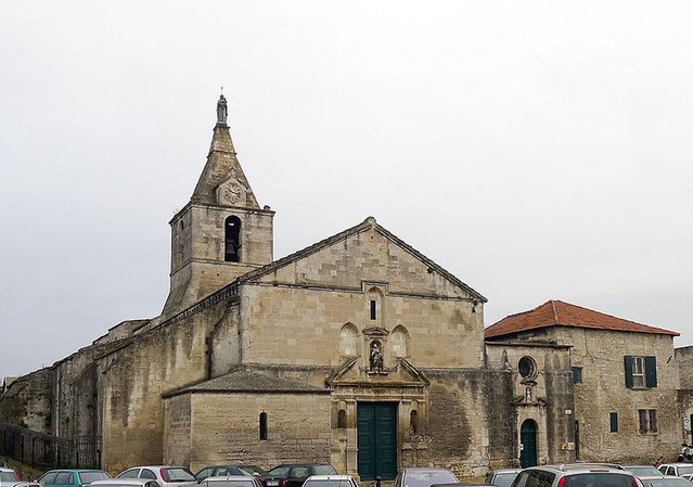 Arles chiesa di Notre-Dame-la-Major