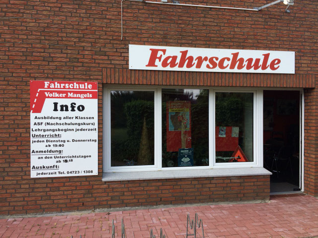 Fahrschulen - Fahrschule Volker Mangels - Deine Fahrschule im Raum Cuxhaven