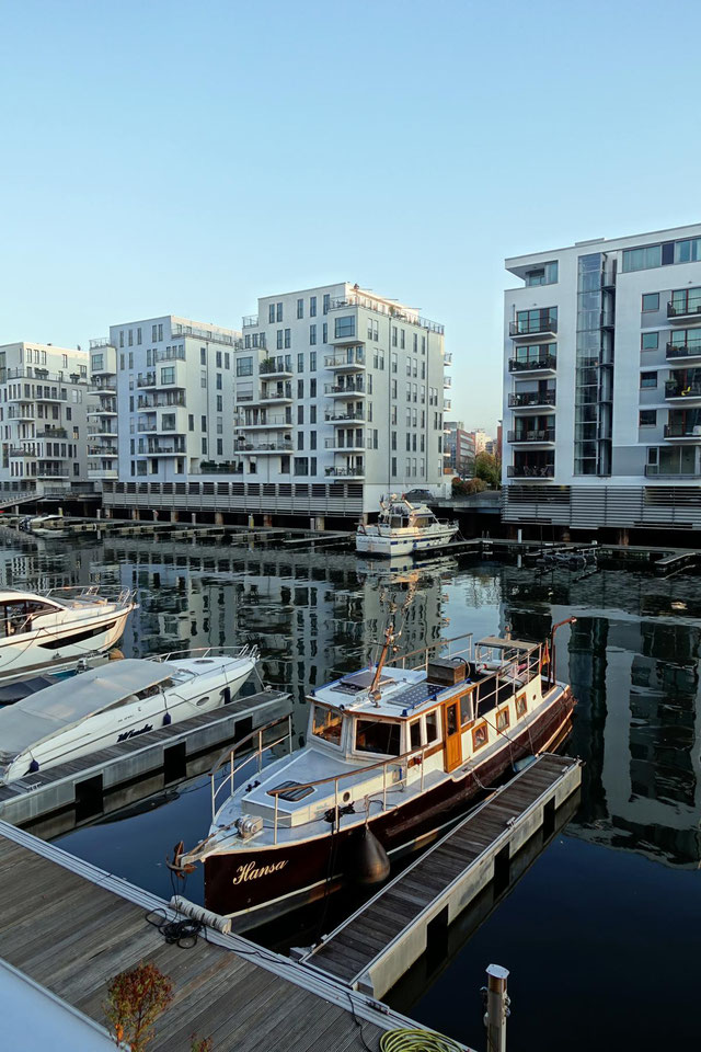 Frankfurt Marina Westhafen Gutleutviertel