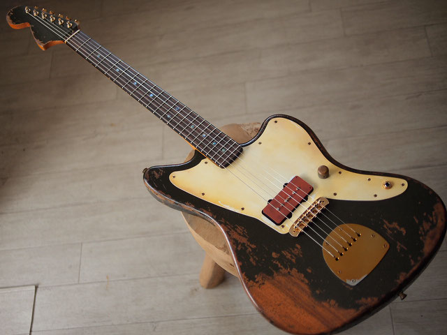 SOLD Warmoth - Custom Jazzmaster Junior - Olive Drab Green SOLD Warmoth - Custom Jazzmaster Junior - Olive Drab Green