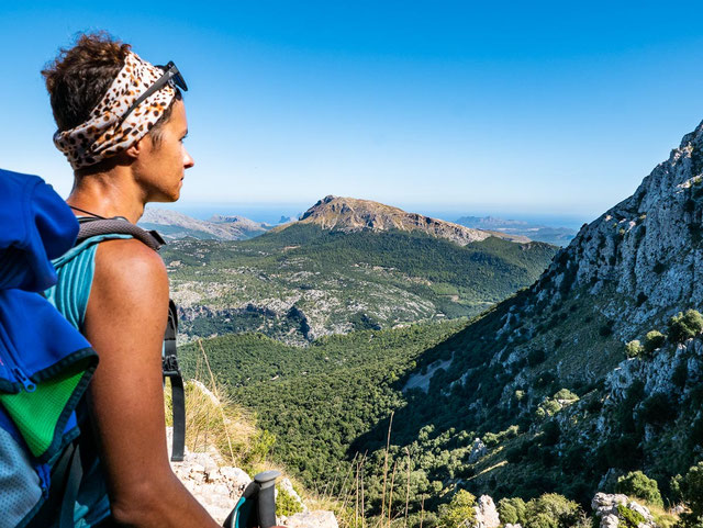 Unterwegs auf einer Etappe des GR 221 beim Mehrtagestrekking auf Mallorca