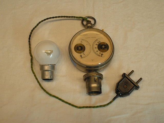 Leuchtmittel Prüfgerät aus Frankreich bis 110 Volt ! Fertigungsjahr ca. 1900 