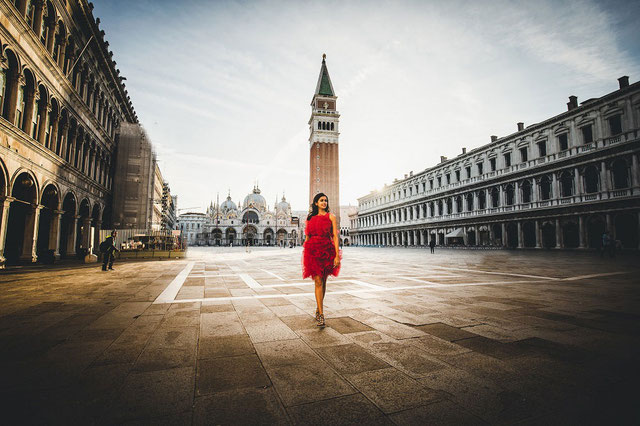 Photographer Italy, Honeymoon Photoshoot - Photographer Venice, Italy