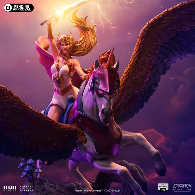 She-Ra and Swiftwind 1/10 Masters of the Universe BDS Art Scale 42cm Statue Iron Studios