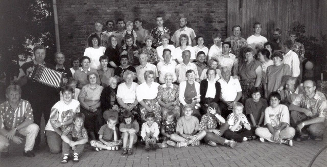 Gruppenfoto Schockländerstraße 1993