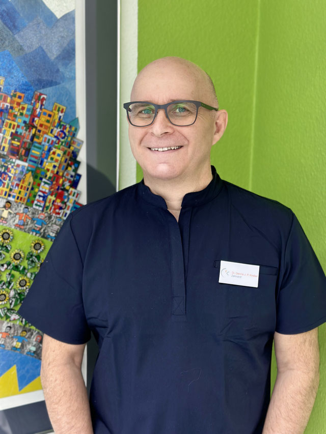 Zahnarztpraxis Ubstadt-Weiher - Dr. Dennis Knebel