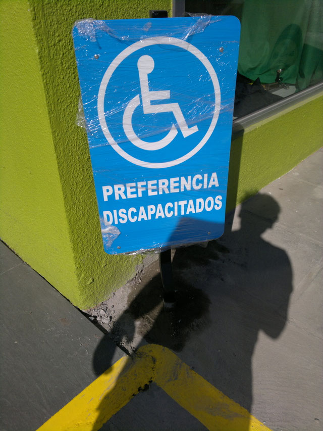 Parque del Sendero / Biombos para Baño y Techo/ San Bernardo