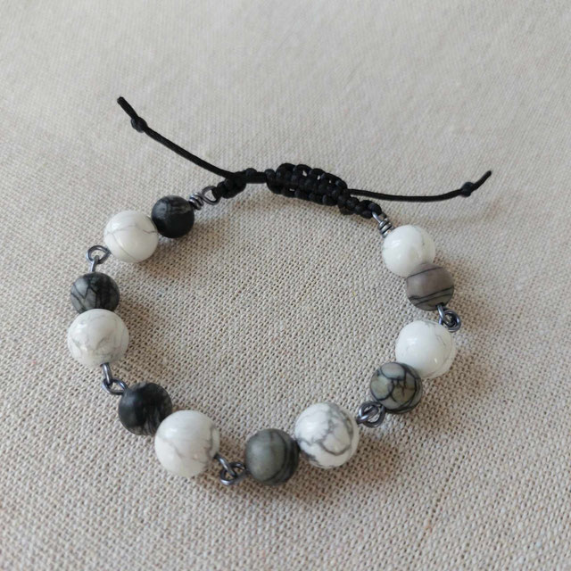 Bracelet réglable howlite jaspe gris fait main l' Arche de Jessica