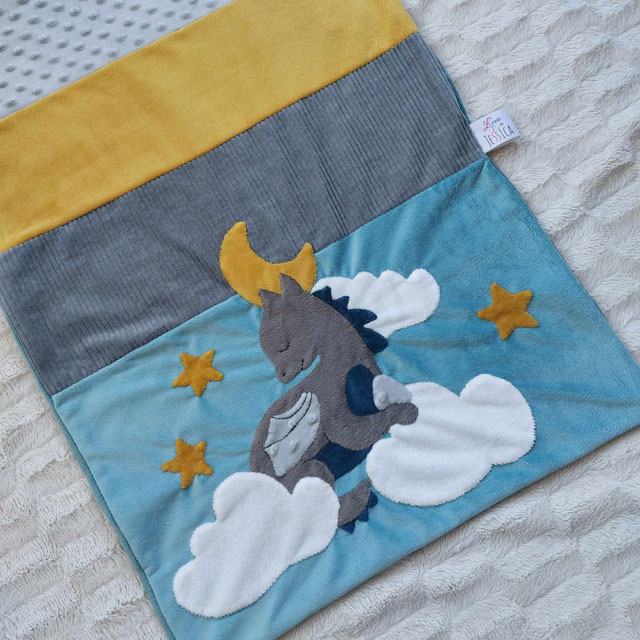 Couverture poussette bébé garçon dragon étoiles nuage ultra doux fait main l' arche de Jessica