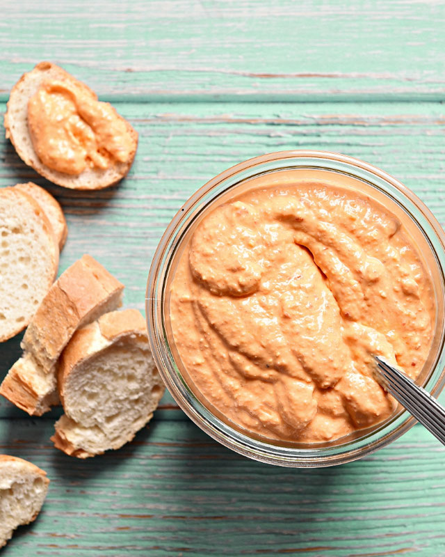 "Scharfer Grieche". Feta Ajvar Dip. mix dich glücklich (Thermomix
