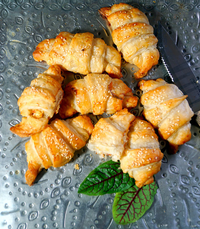 schnelle Blätterteighörnchen für Franziska - zimtkringel - about food