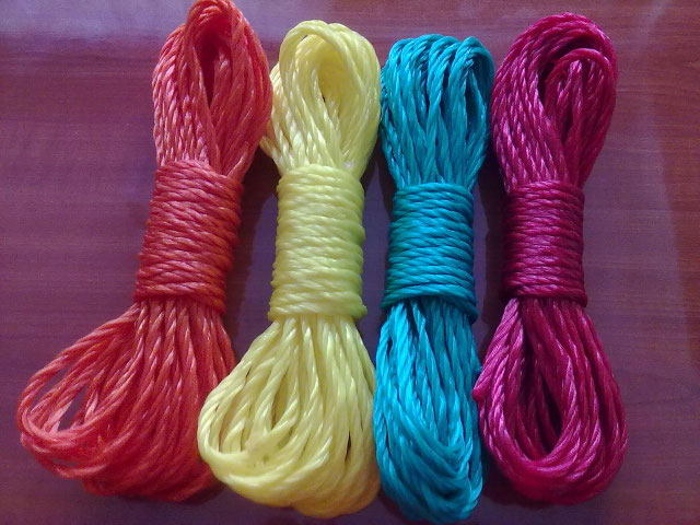 LAZOS Y PINZAS PARA ROPA - OROPINZA