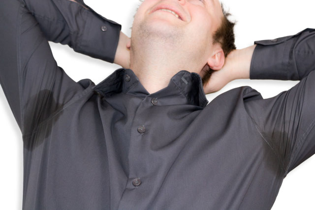 Achselschweiß: Was hilft gegen starkes Schwitzen unter den Achseln ...