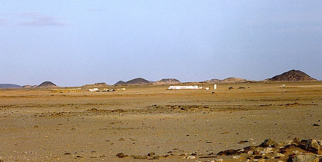 Vista de una zona habitada en el desierto del Sáhara Occidental