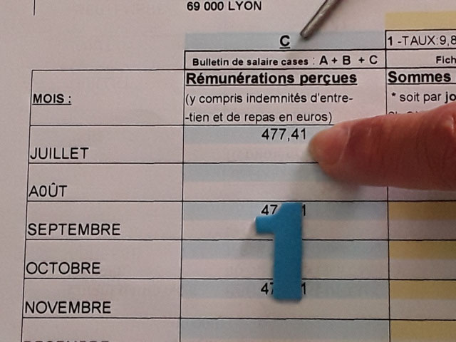 JE CALCULE MA DÉCLARATION D'IMPÔTS *ASSISTANTES MATERNELLES*  Site de